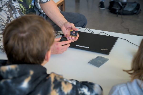 2025-09-11_MoMO_Mikrocontroller-Werkstatt_3