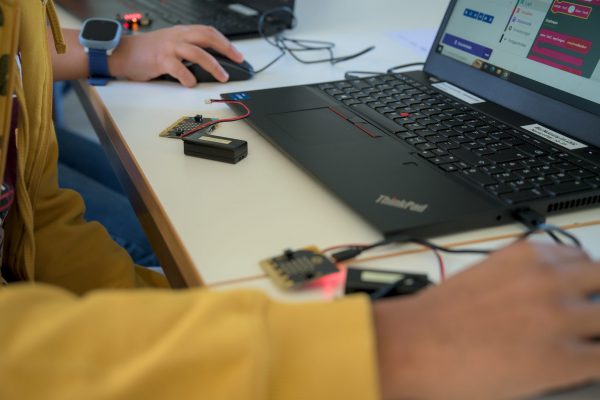 2025-09-11_MoMO_Mikrocontroller-Werkstatt_30