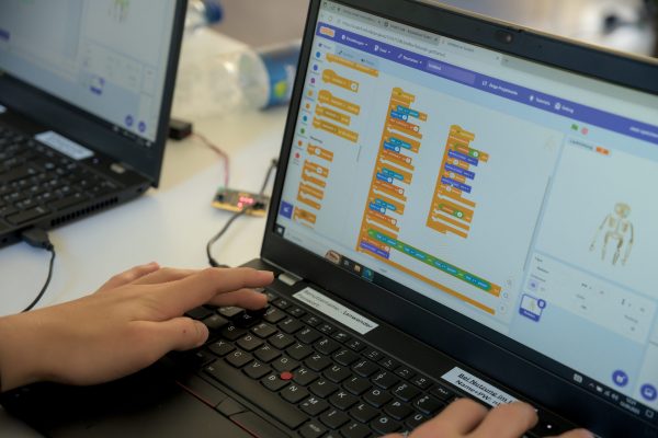 2025-09-11_MoMO_Mikrocontroller-Werkstatt_37