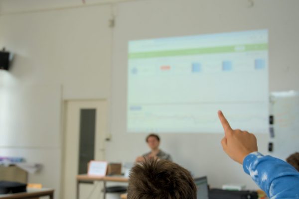 2025-09-11_MoMO_Mikrocontroller-Werkstatt_6